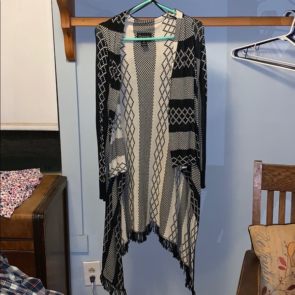 mia maddison Sweaters - Cardigan